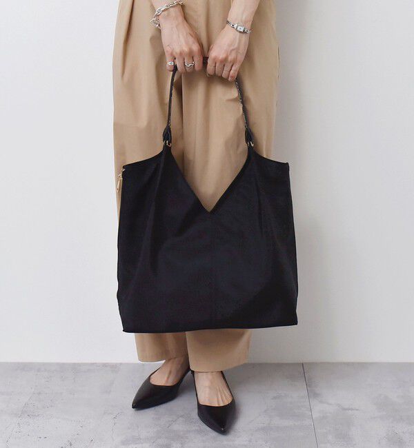 quaranciel「《一部追加予約》quaranciel: Vカット サイドファスナー トートバッグ（A4対応）」|トートバッグ|