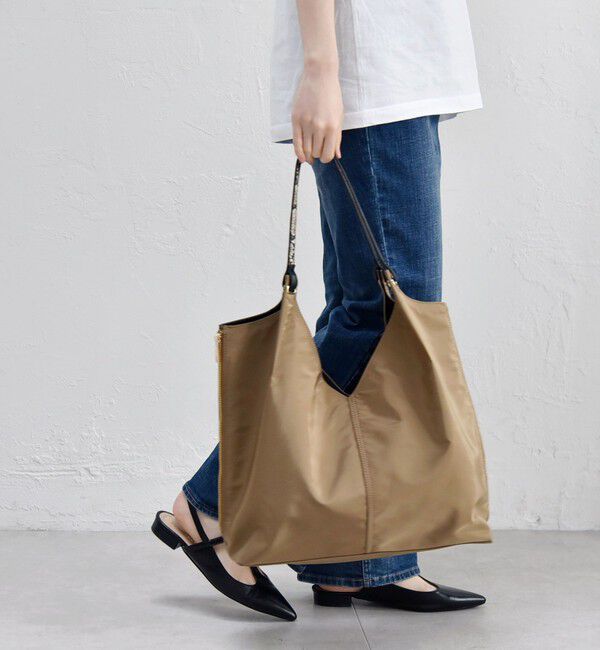 quaranciel「《一部追加予約》quaranciel: Vカット サイドファスナー トートバッグ（A4対応）」|トートバッグ|