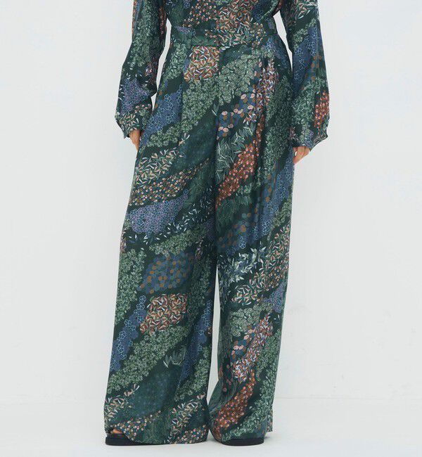 CABaN「シルクツイル FLOWER RIVERプリント 2タックワイドパンツ」|その他|