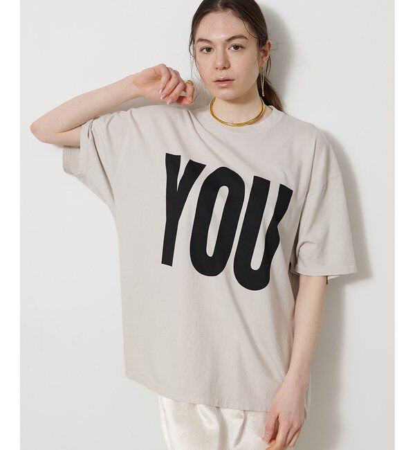  「【KATHARINE HAMNETT】別注YOU Tシャツ」|Tシャツ・カットソー|ベージュ