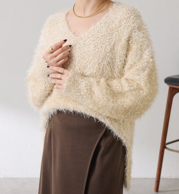  「ビーンズヤーンVネックニット」|ニット・セーター|