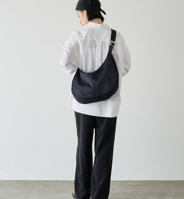  「クラウズナイロンラウンドビッグショルダーバッグ」|ショルダー・メッセンジャー|