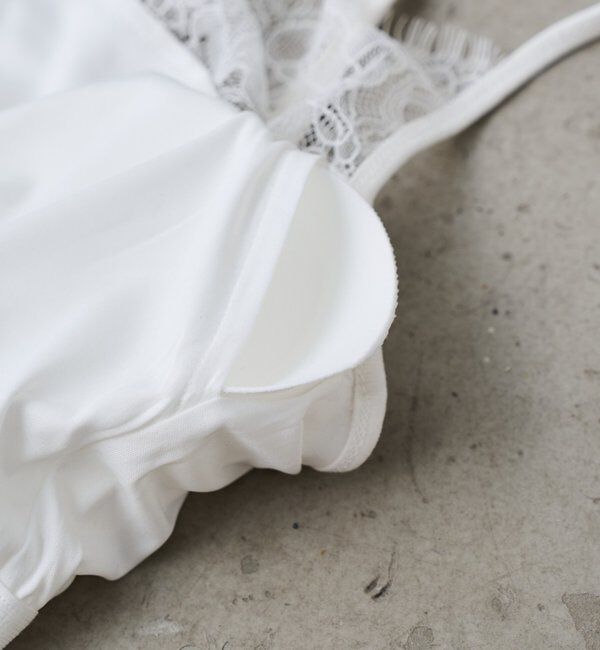  「【earthy_/アーシー】カップ付きレースキャミソール」|Tシャツ・カットソー|