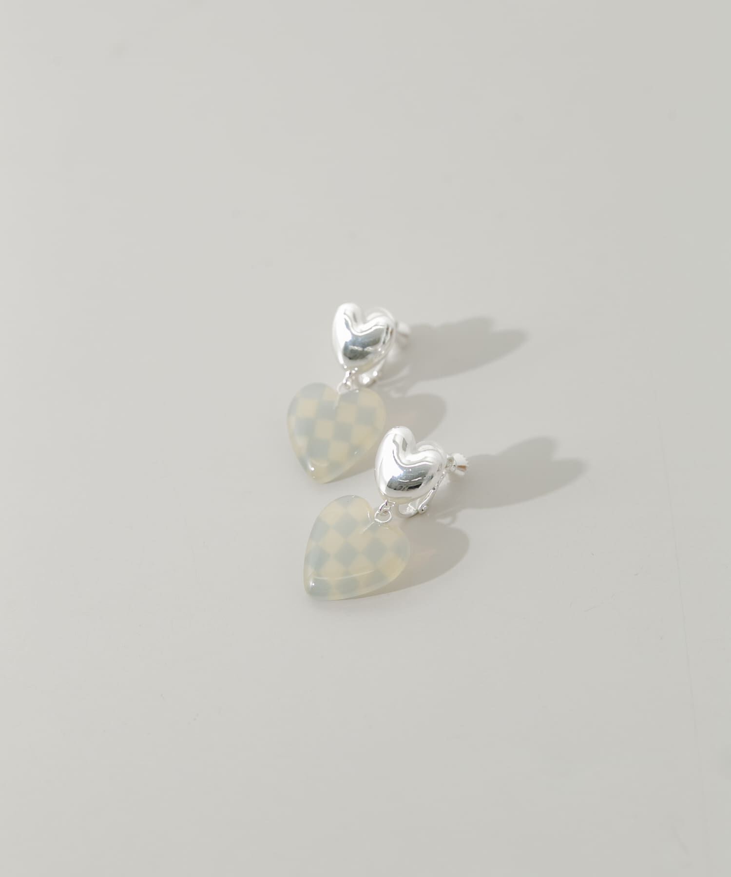 SMELLY「ブロックチェックハートイヤリング」|イヤリング|