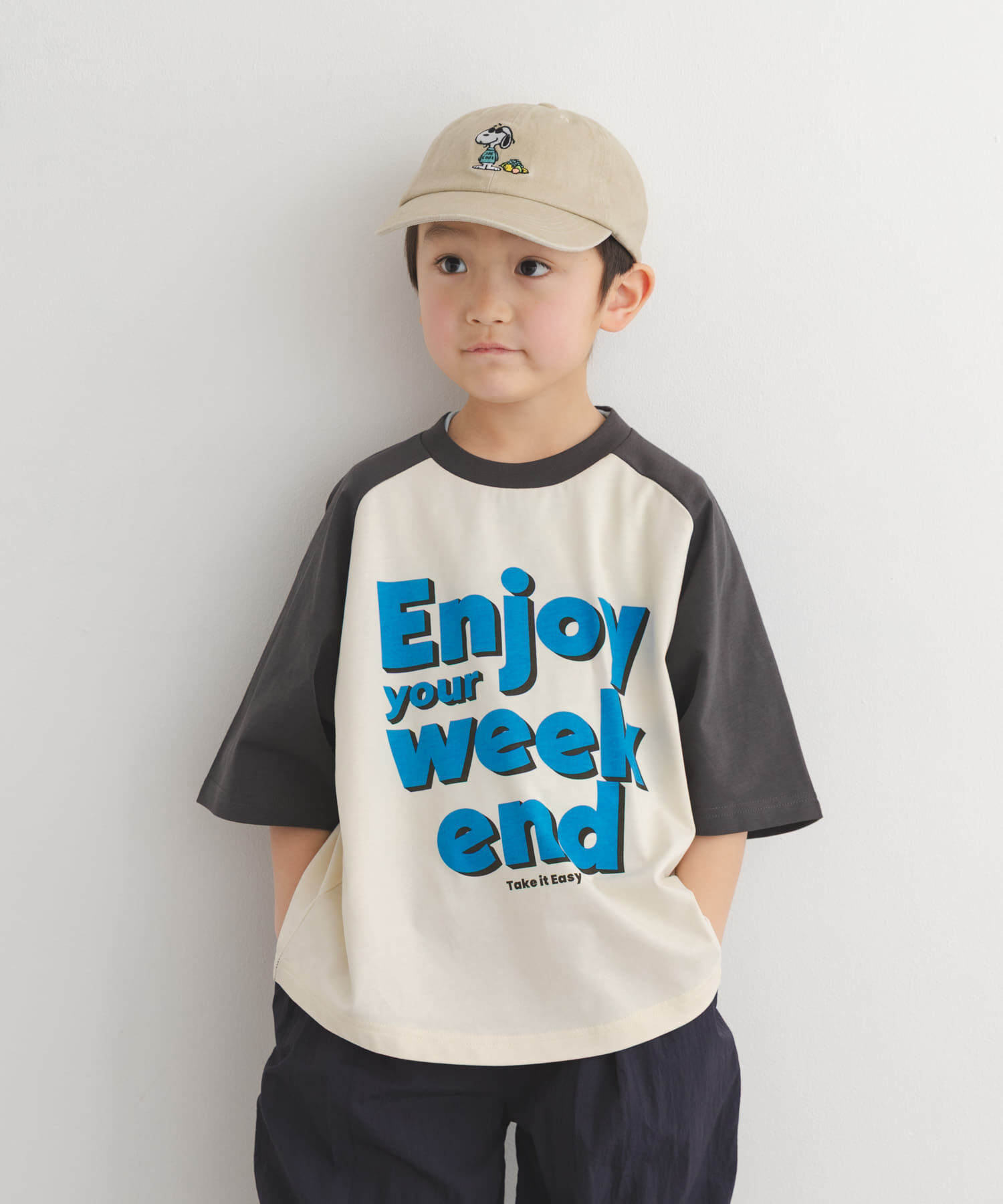 URBAN RESEARCH DOORS「ロゴプリントラグランTシャツ(KIDS)」|その他|チャコールグレー