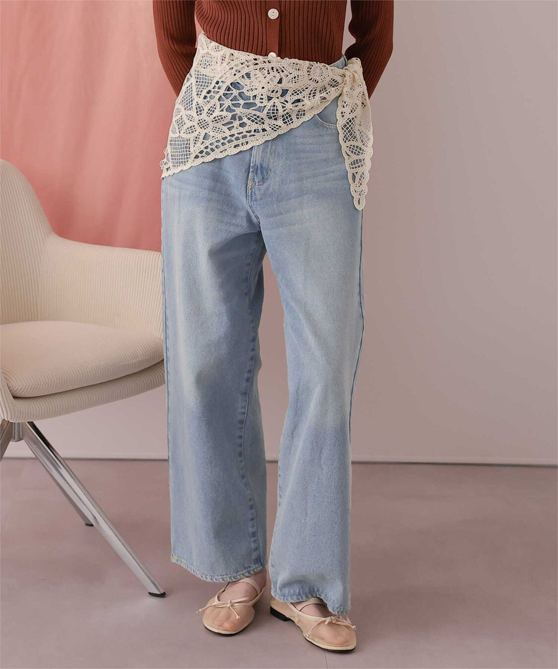 titivate「ストレートシルエットデニムパンツ」|デニム|ライトブルー