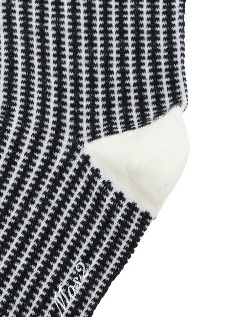 Samansa Mos2「【Disney】くまのプーさん/ワンポイント刺繍ソックス」|ソックス|