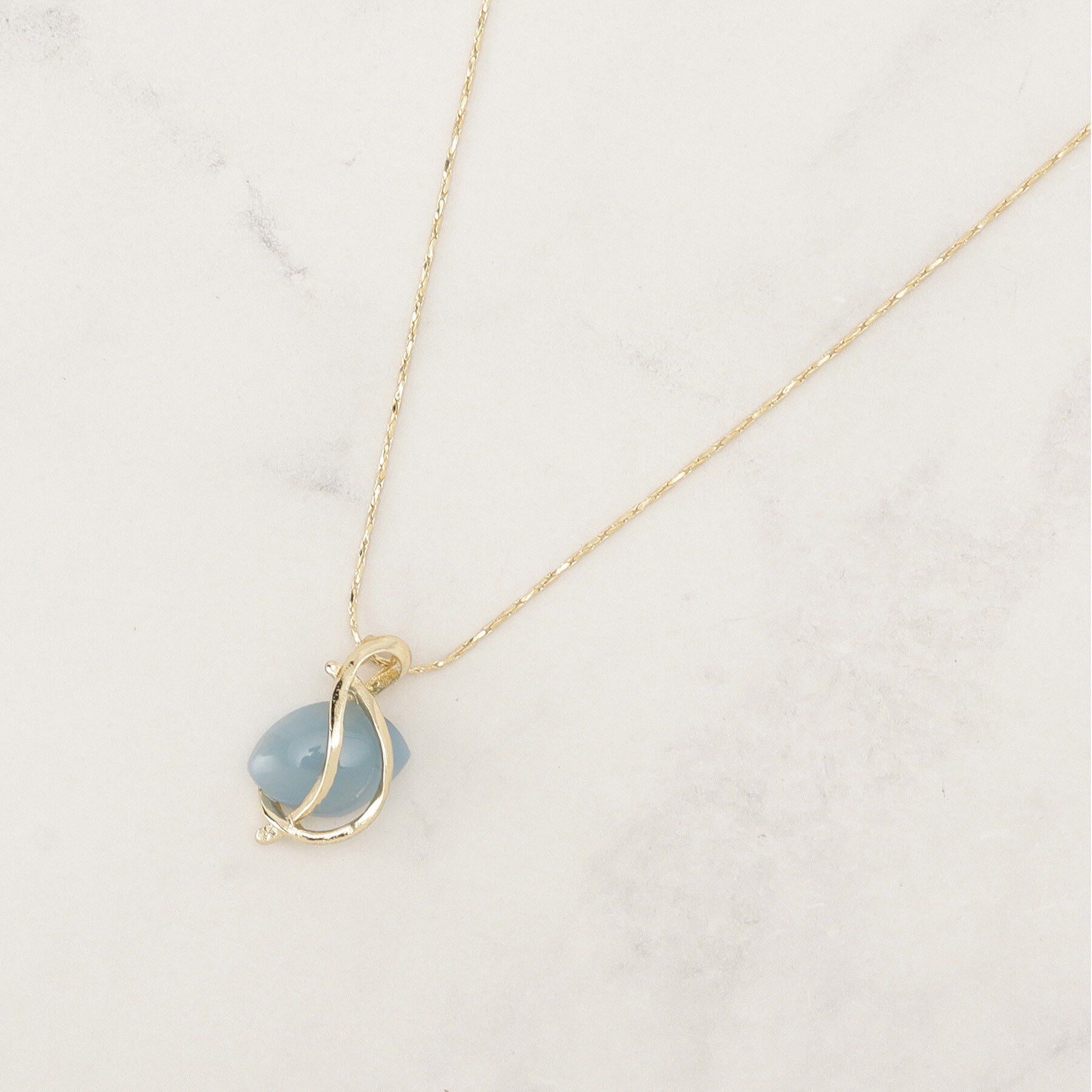 grove「メタルカラーアクリルワントップ」|ネックレス|