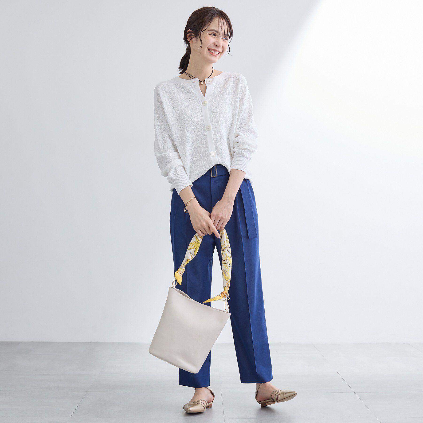 INDIVI「【前後2WAY／洗える】凹凸編地カーディガンニット」|カーディガン|