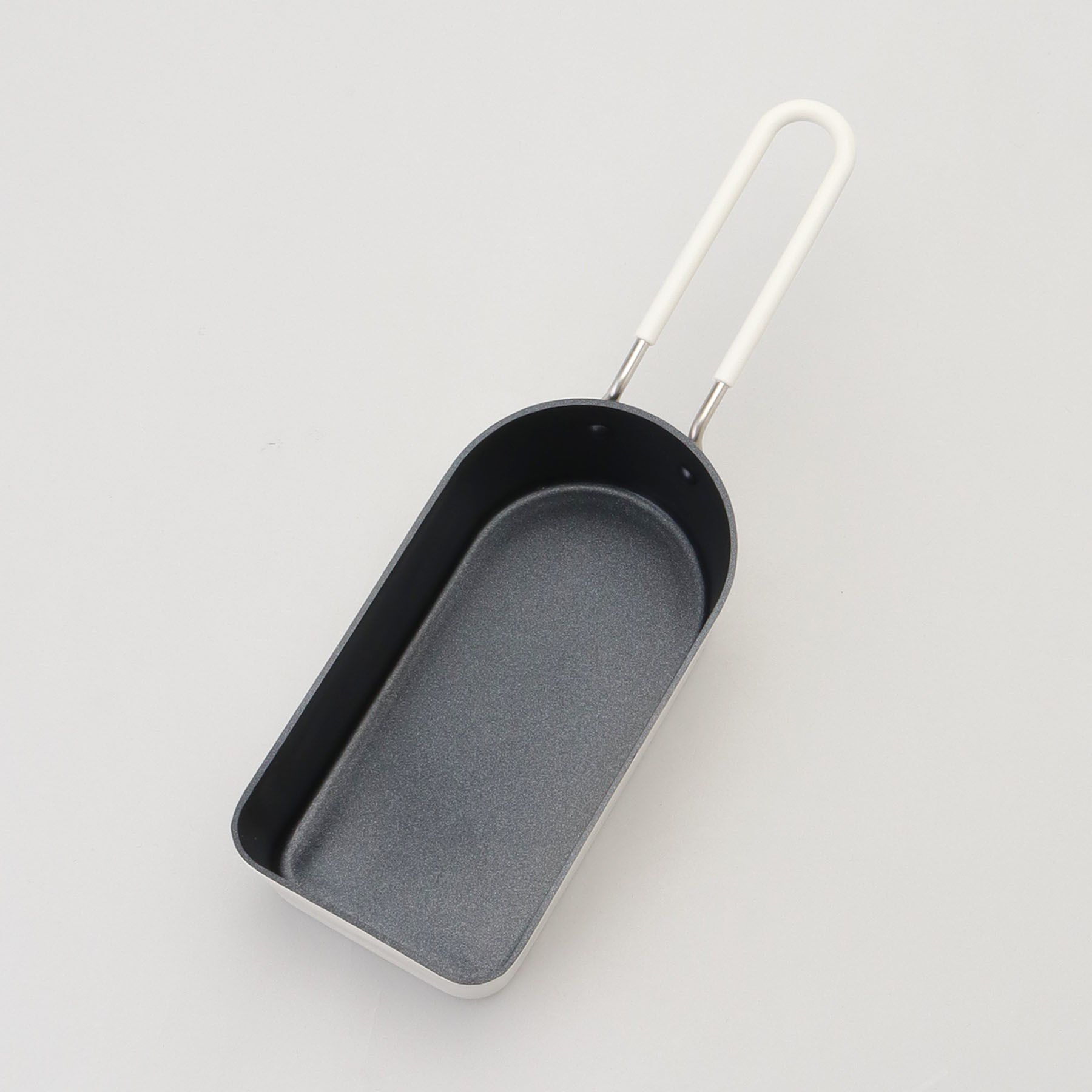 212 KITCHEN STORE「スティックパンオーバルパン アイボリー」|食器・キッチングッズ|