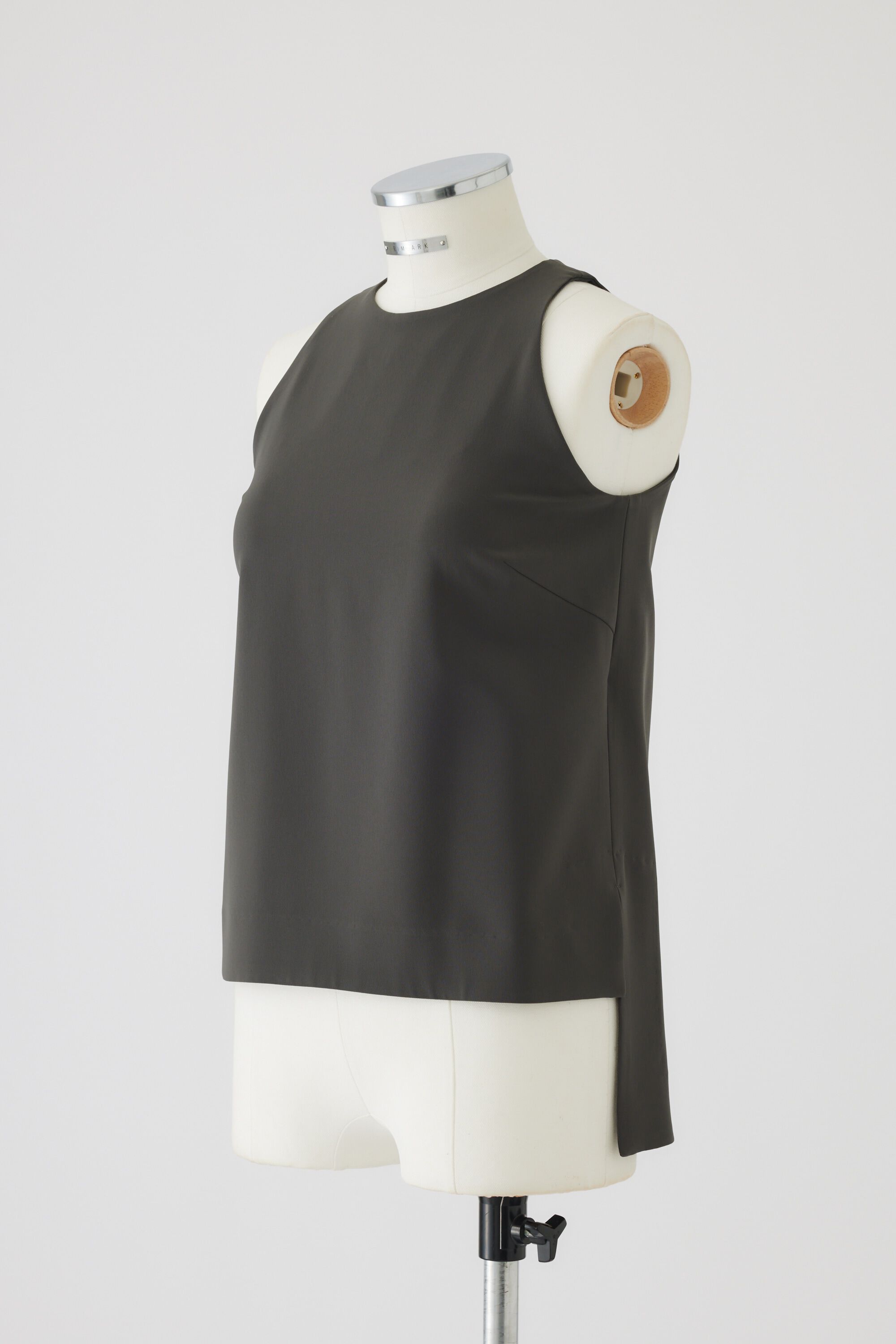 RIM.ARK 「Open skin pad set tops」|タンクトップ|