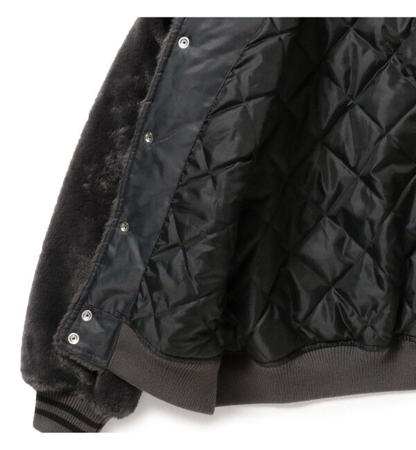 BEAMS「ワイドフィット フェイクファー バーシティ ジャケット」|ブルゾン・スタジャン|