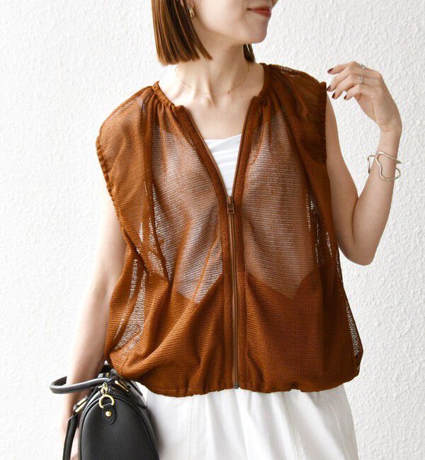 SHIPS any「SHIPS any:〈手洗い可能〉メッシュ シアー ドロスト ギャザー ノースリーブ ベスト」|ベスト・ジレ|キャメル