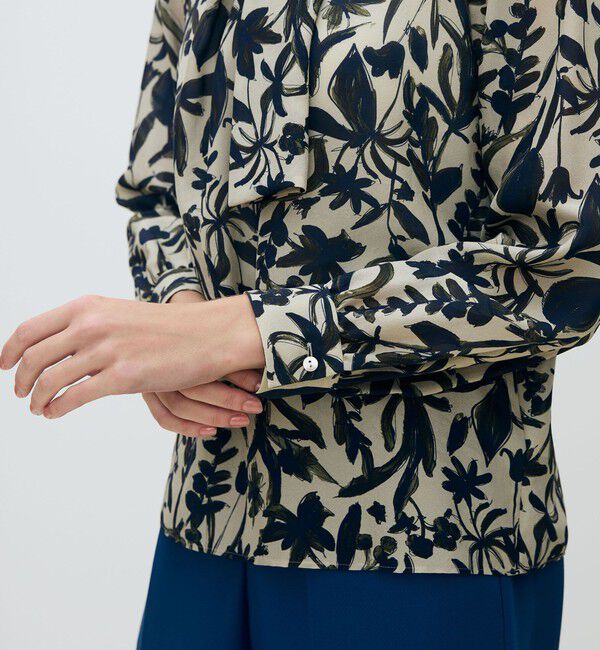 TOMORROWLAND collection「ホヤリーフプリント フロントタイブラウス」|シャツ・ブラウス|