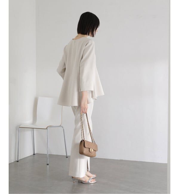  「【洗える】カーブネックフレアブラウス」|シャツ・ブラウス|