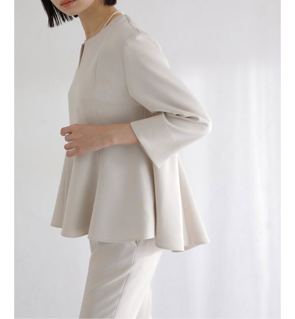  「【洗える】カーブネックフレアブラウス」|シャツ・ブラウス|