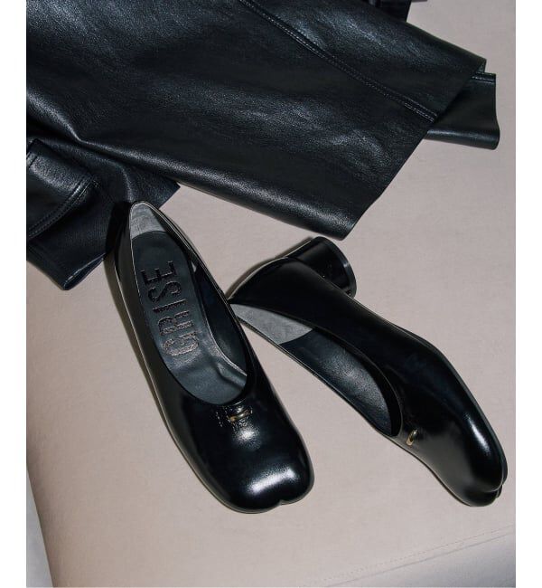 GRISE「GRISE3cmレザーCURVYバレリーナ」|バレエシューズ|ブラック