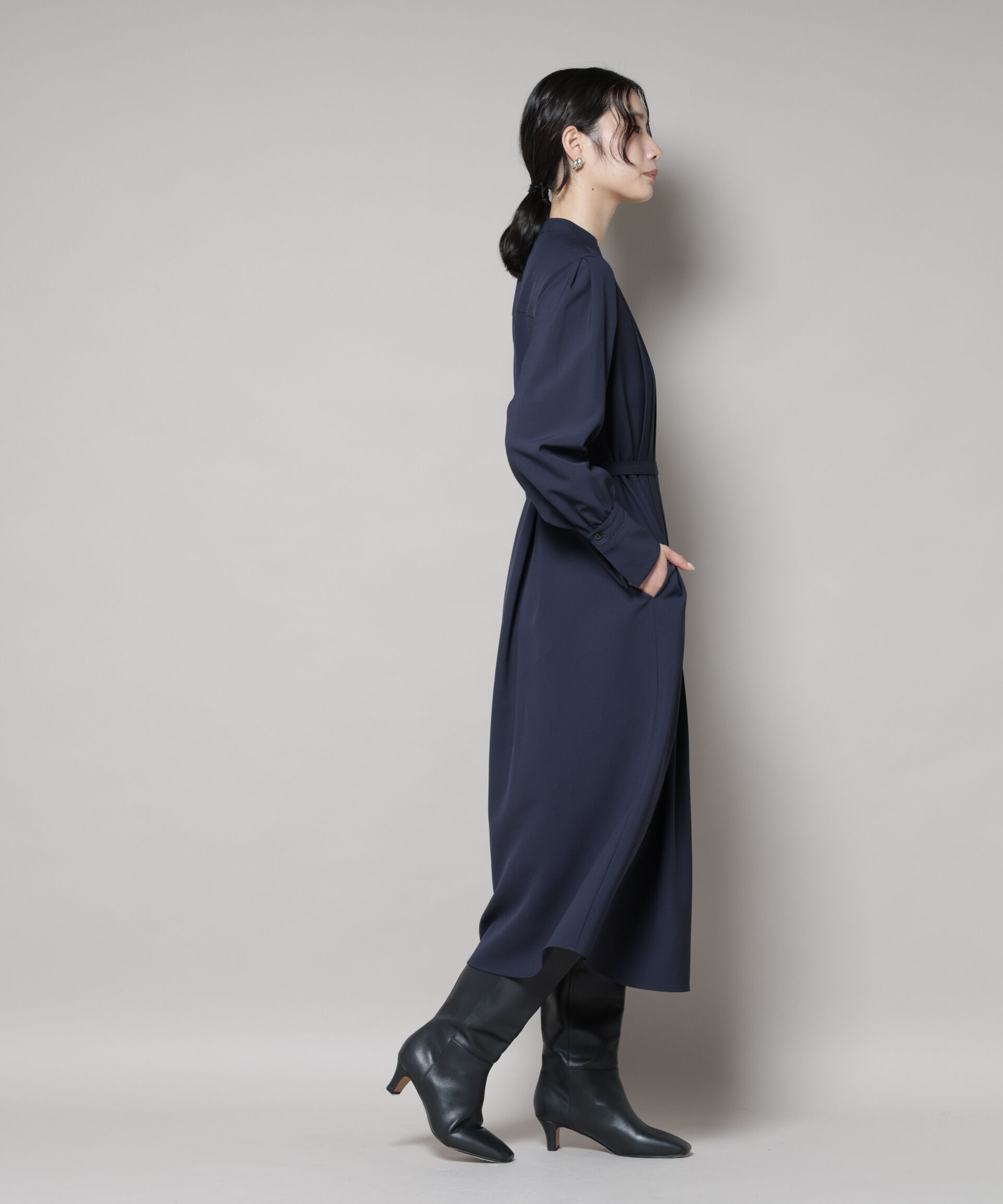 nano･universe「ダブルクロスベルト付きタックワンピース」|ワンピース|