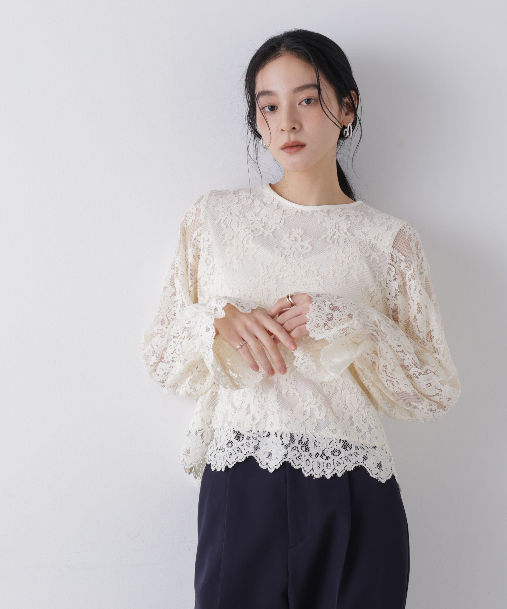 nano･universe「レーススカラップブラウス」|シャツ・ブラウス|