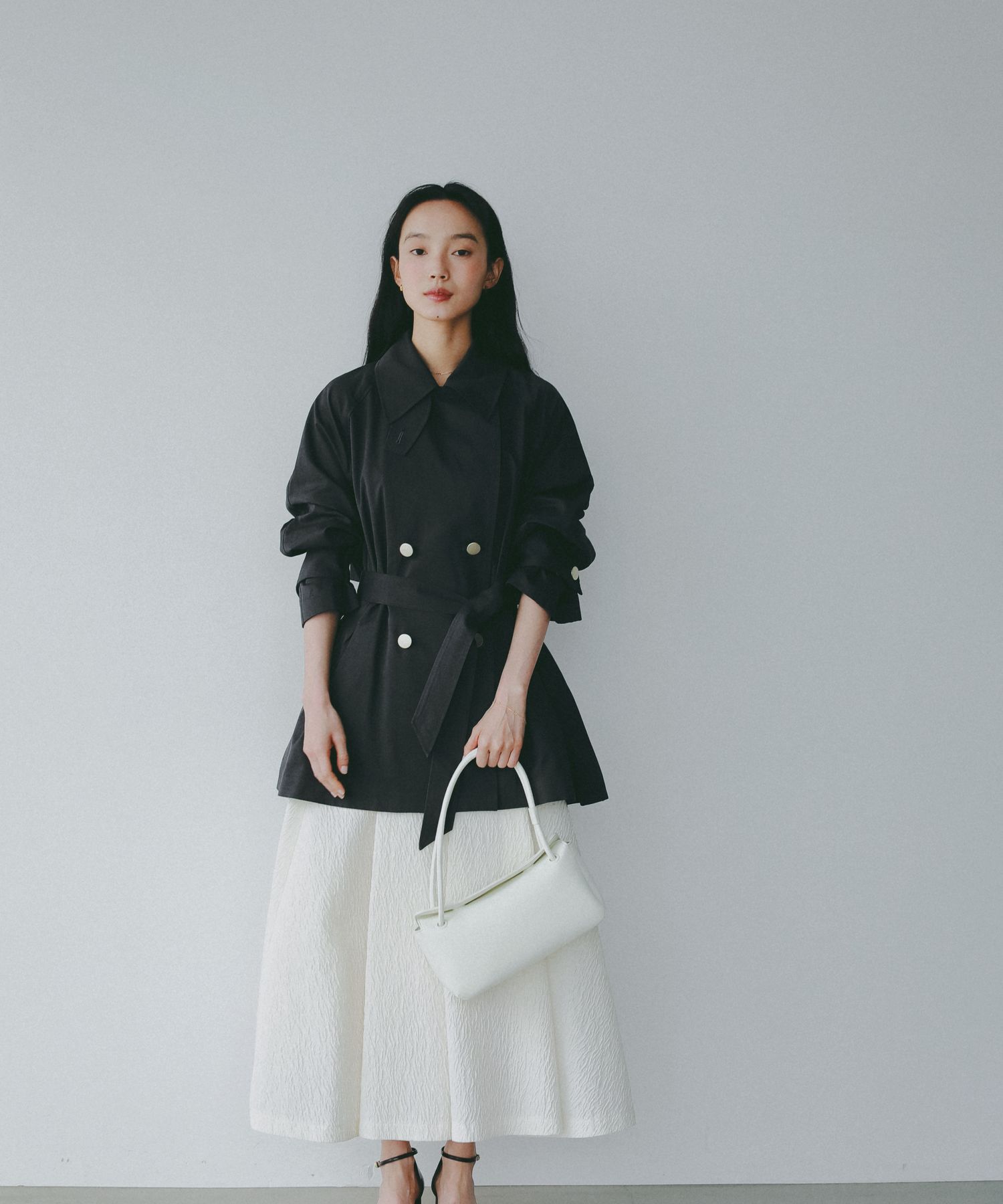 A part by 「 【Sサイズ展開】キンボタンミディトレンチ」|トレンチコート|