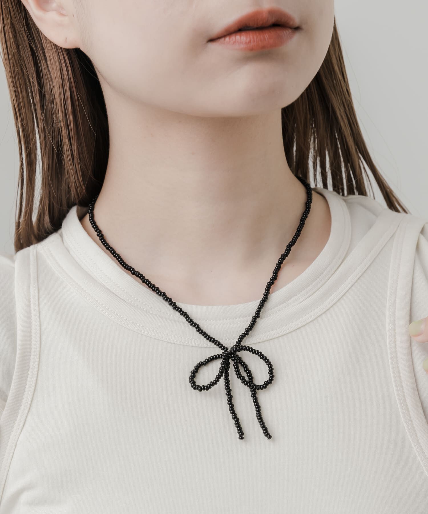 SMELLY「リボンビーズネックレス」|ネックレス|ブラック