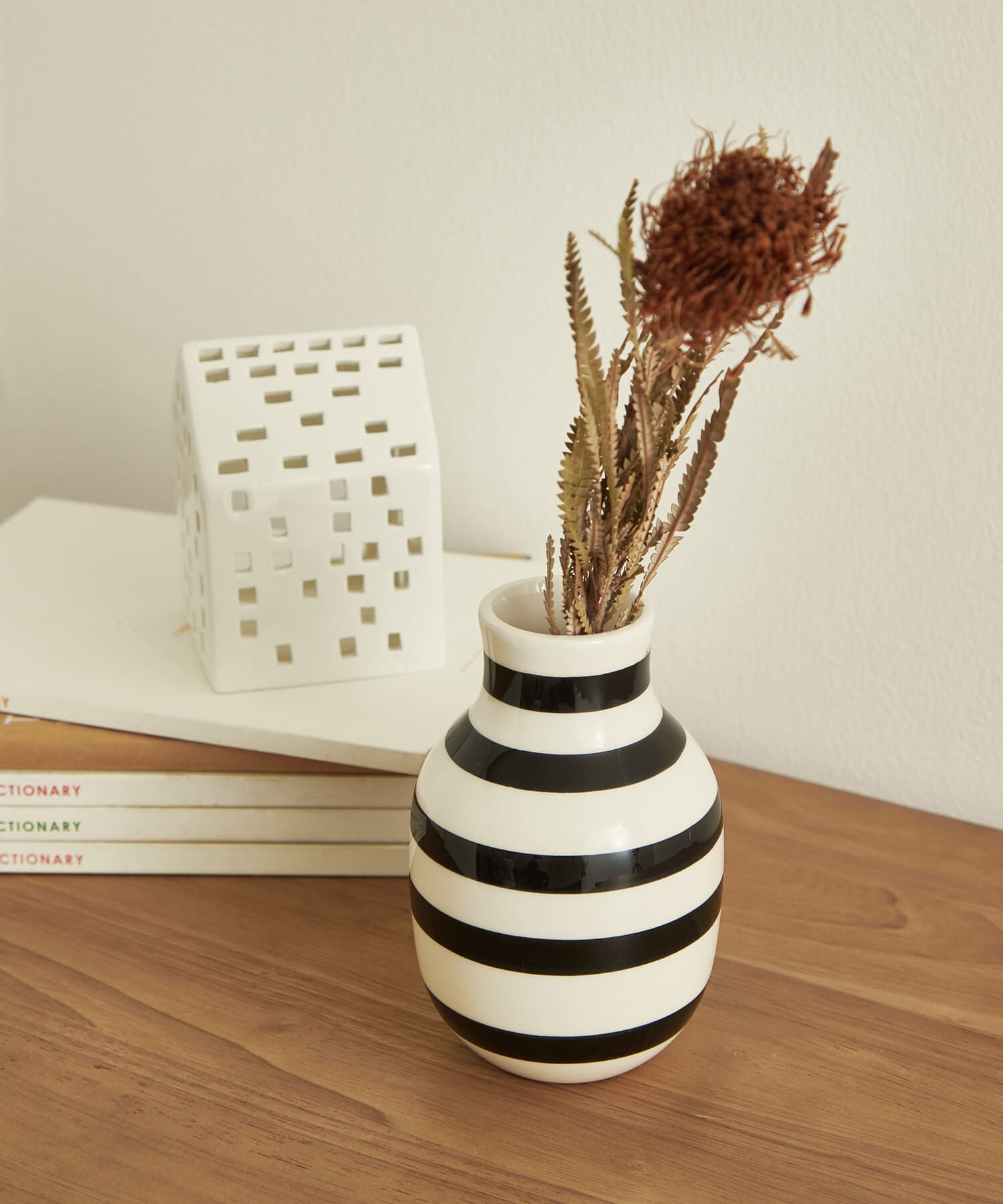 URBAN RESEARCH DOORS「KAHLER　omaggio ベース H12.5cm」|フラワーベース|