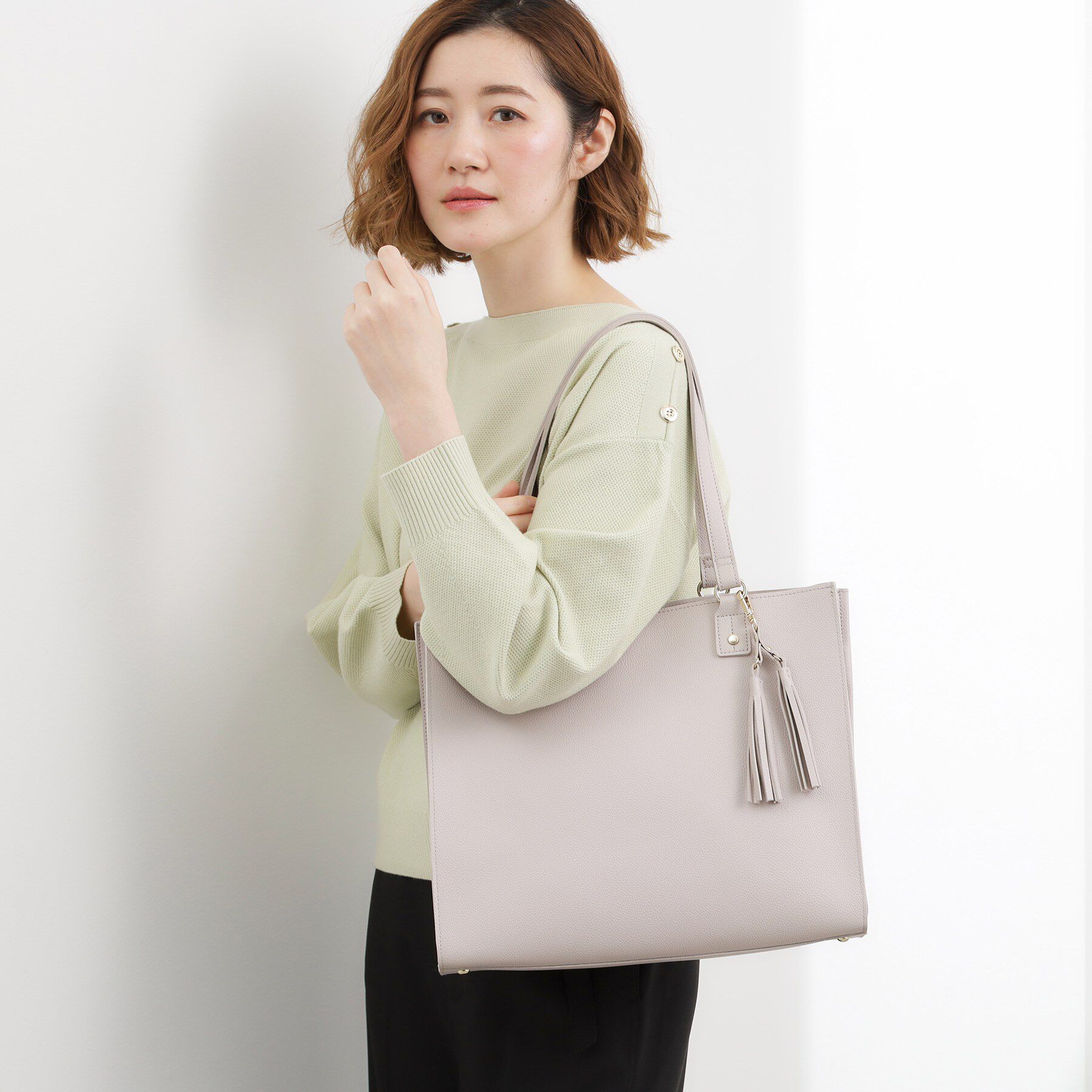 grove「【人間工学/A4】ダブルタッセル中仕切りトート」|トートバッグ|