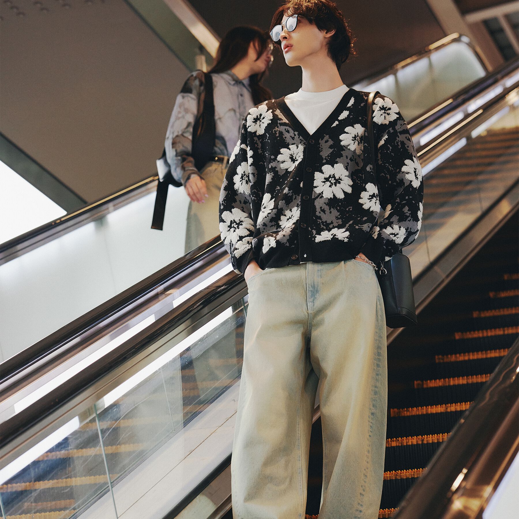 tk.TAKEO KIKUCHI「フラワージャカードカーディガン」|カーディガン|