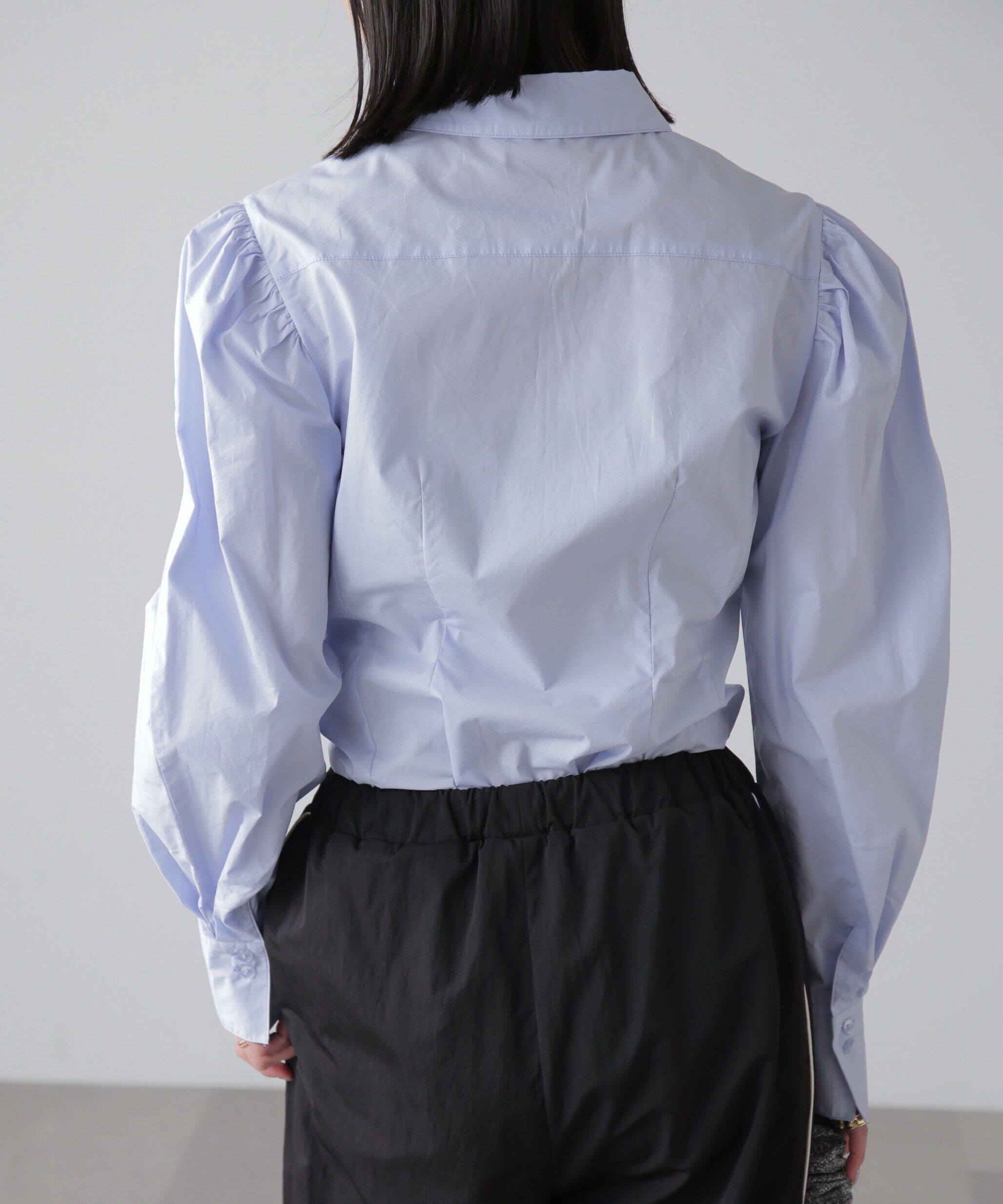  「ウエストシェイプミドル丈シャツ」|シャツ・ブラウス|