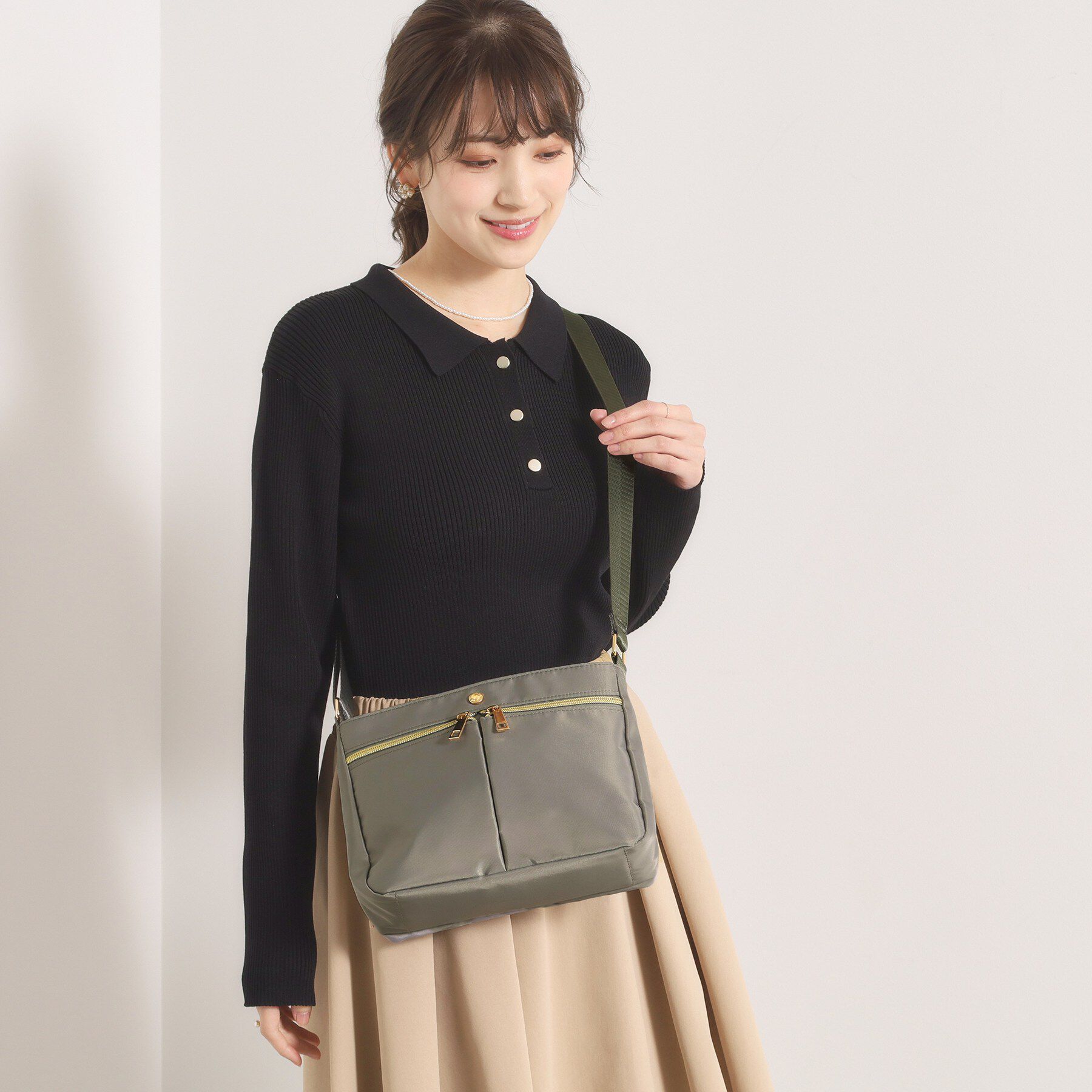 ITS&rsquo;DEMO「【収納アドバイザー監修】ミニショルダー」|ショルダー・メッセンジャー|