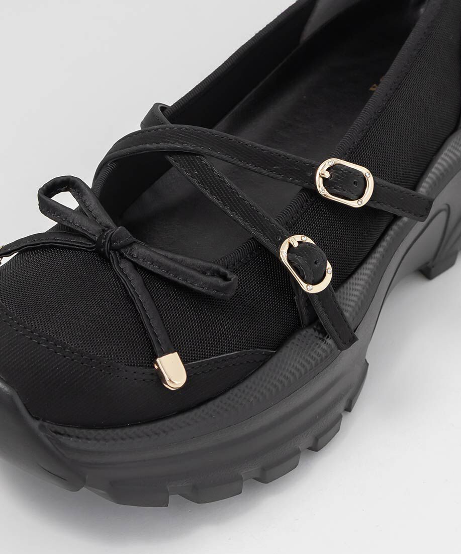  「ボリュームソールトゥシューズライクスニーカー」|スニーカー|