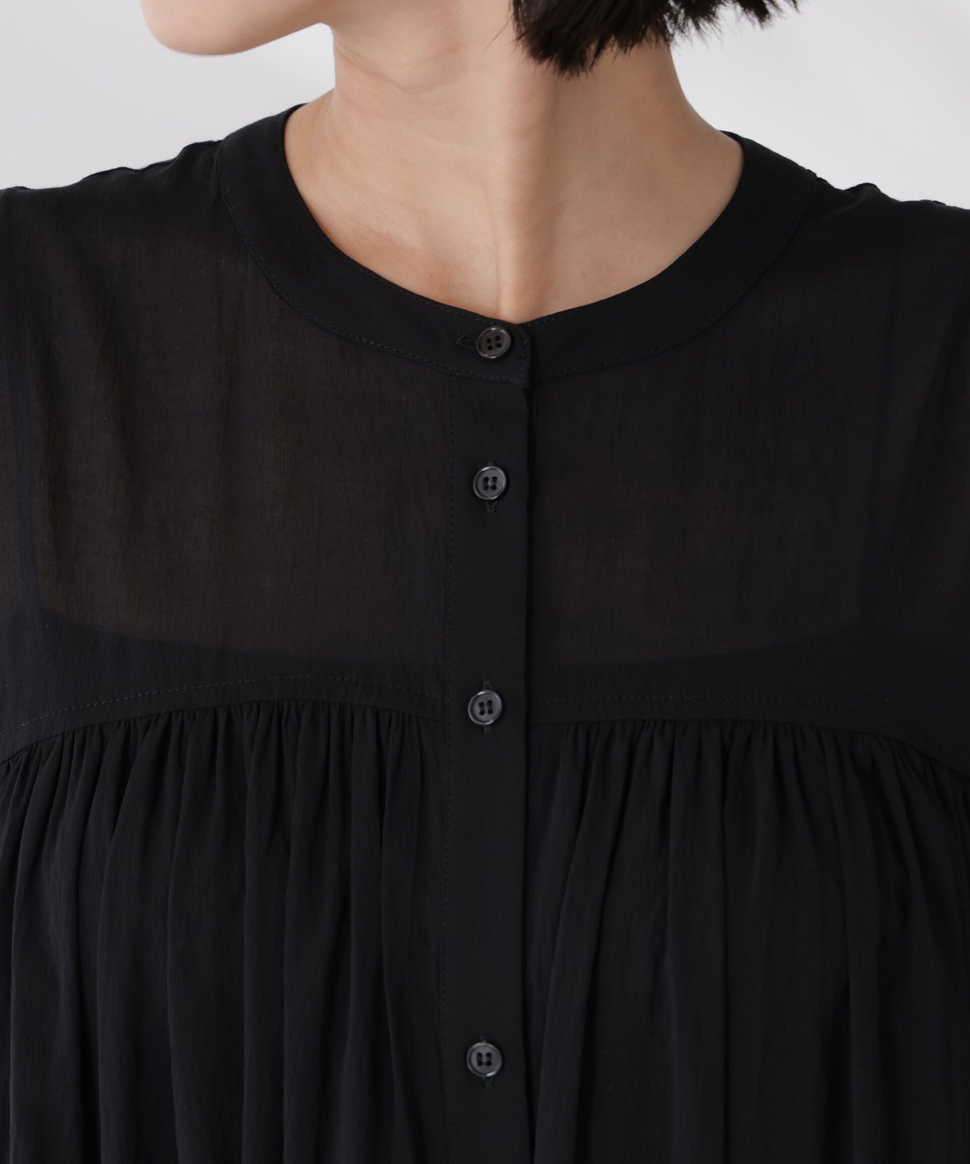 nano･universe「ギャザー切り替えノースリーブシアーワンピース」|ワンピース|