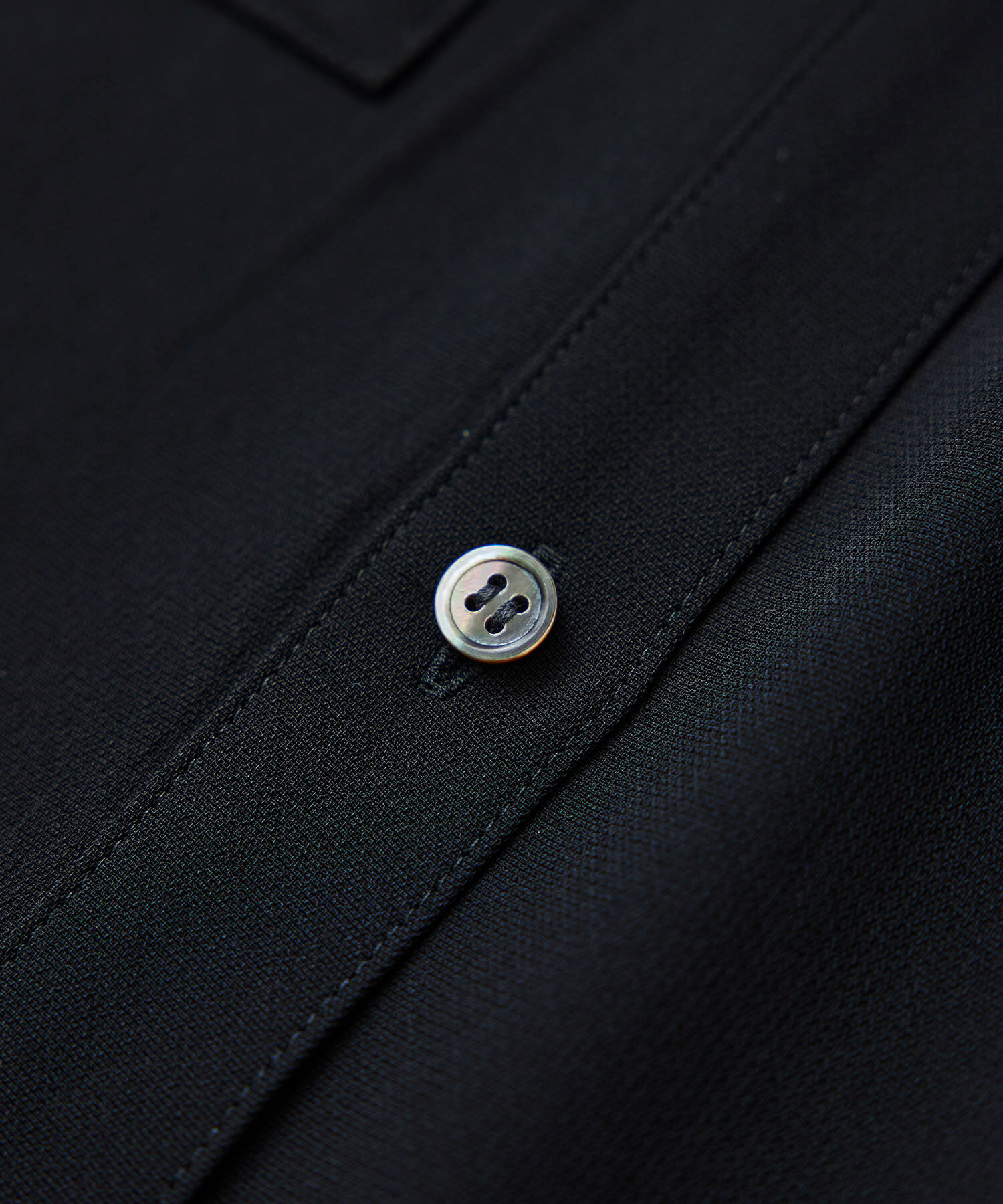 ROPE「【新色追加】トリアセバックサテンフラップシャツ/セットアップ対応【メディア掲載】」|シャツ・ブラウス|