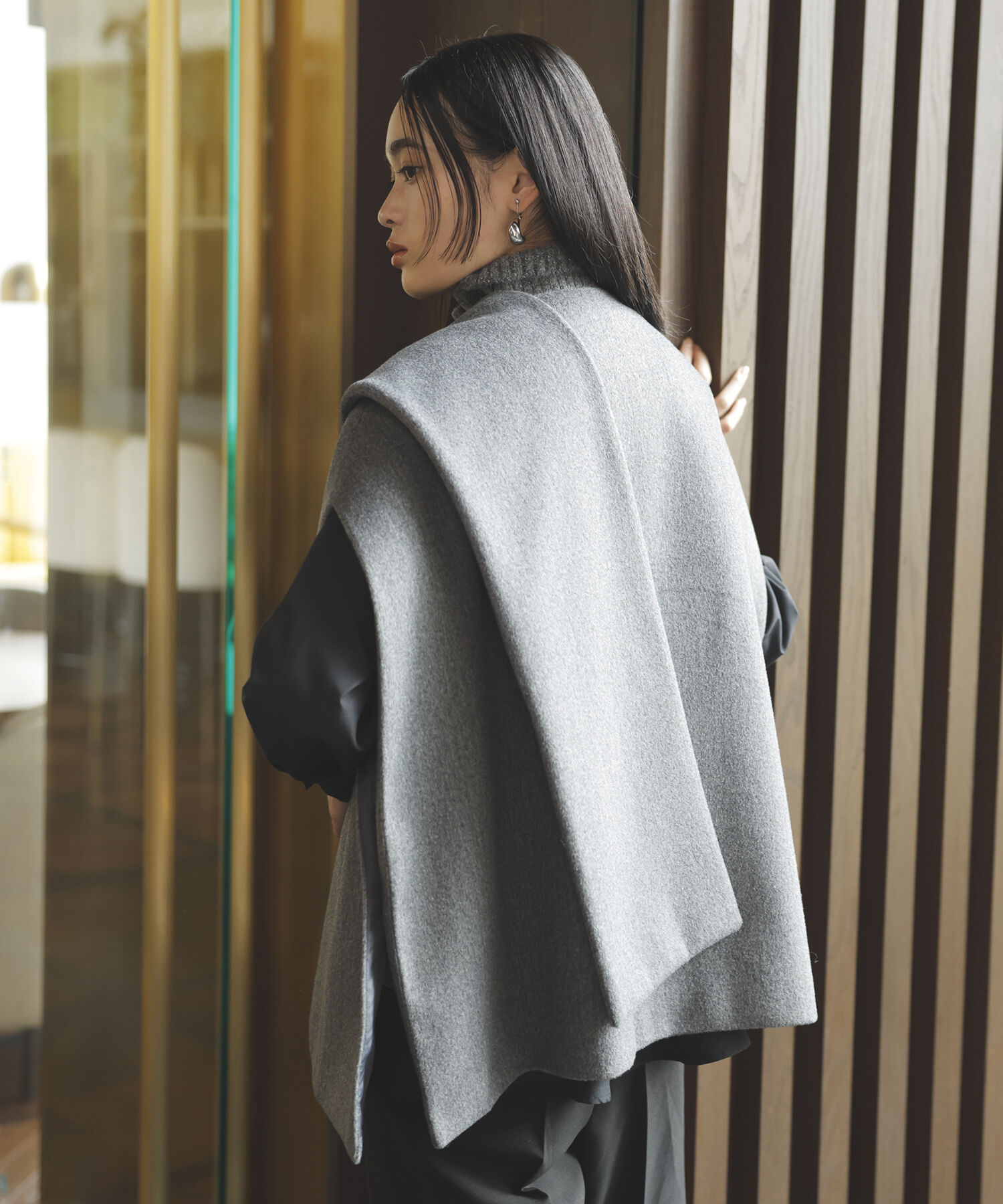 VIS「マフラーみたいに巻けるポンチョベスト」|ポンチョ・ケープ|