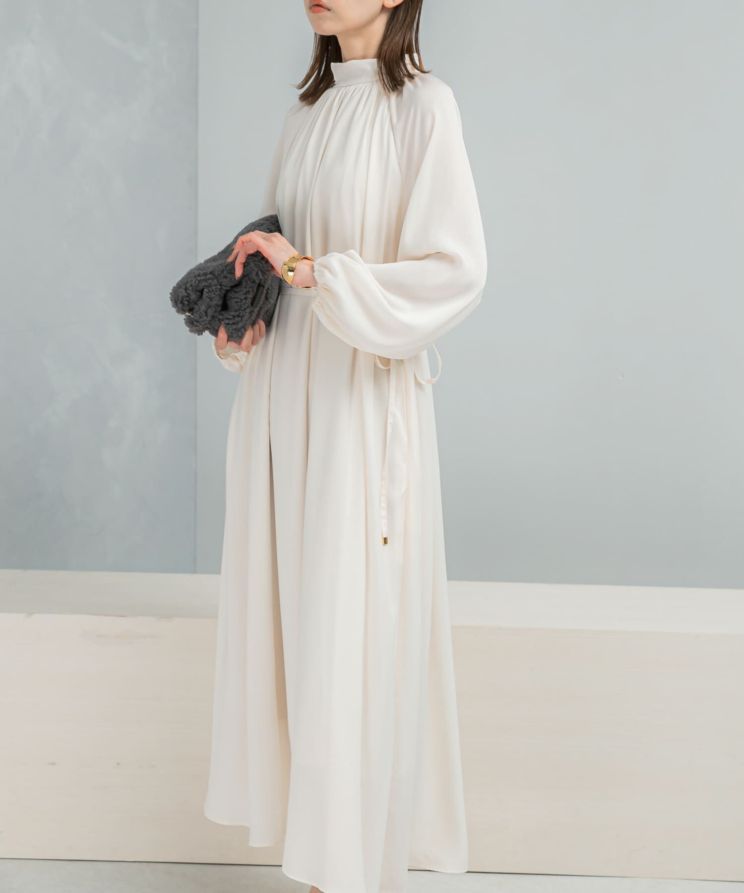 URBAN RESEARCH ROSSO「ハイネックギャザーサテンドレス」|ワンピース|