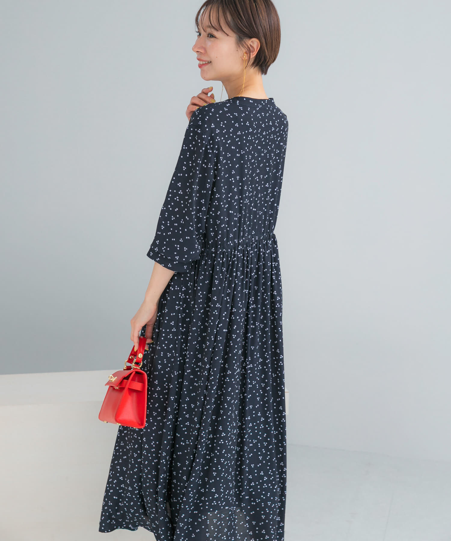 URBAN RESEARCH ROSSO「『WEB限定』ランダムドットボリュームワンピース」|ワンピース|