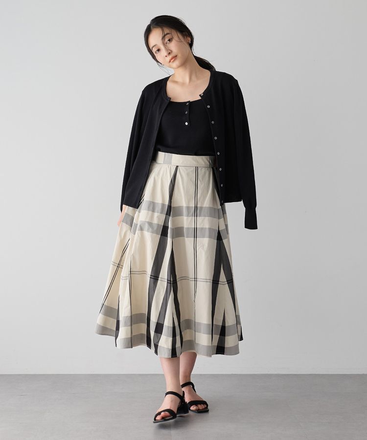 YECCA VECCA「【撥水】メモリーフレアスカート」|フレア|