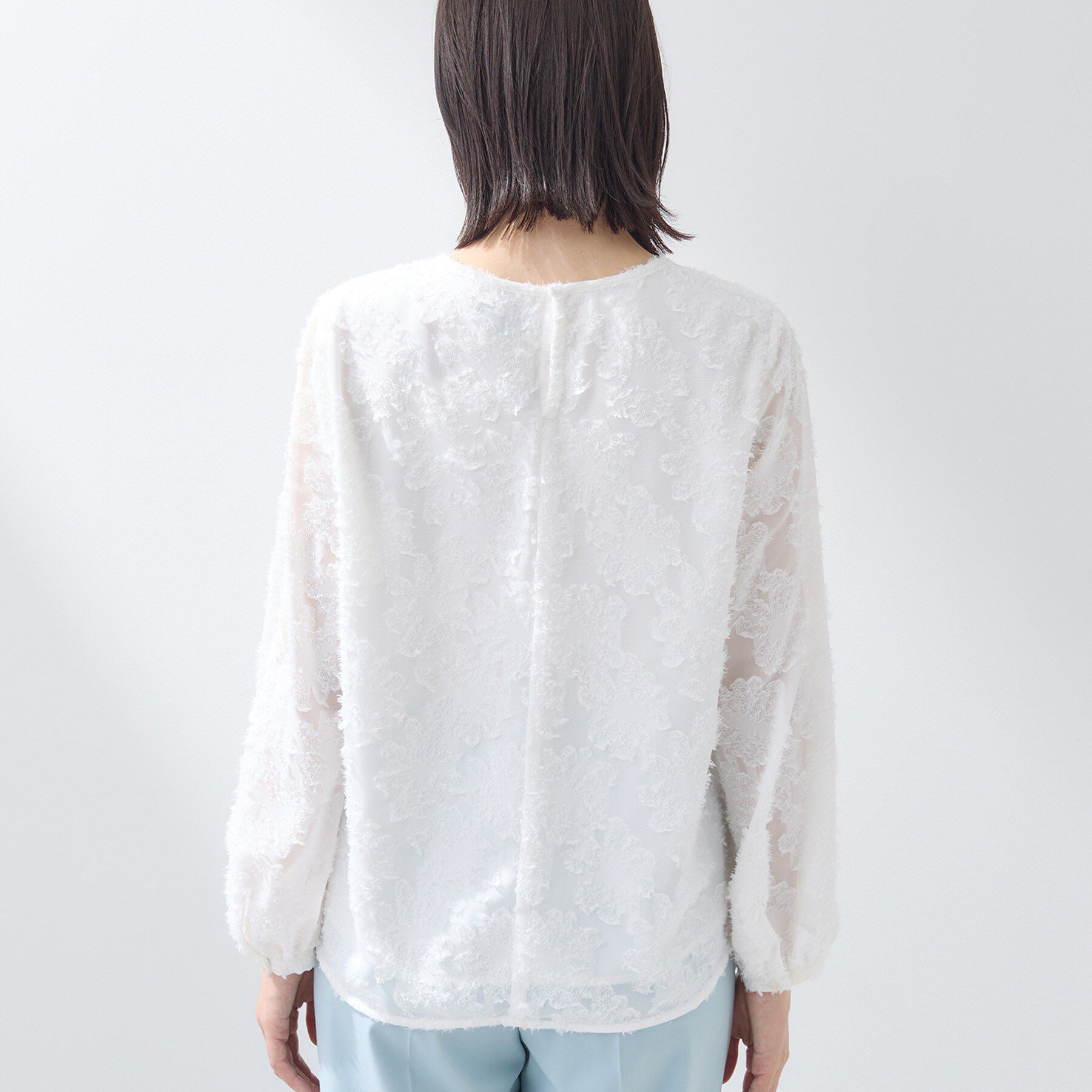 INDIVI「【華やか／大人シアー／セレモニー】カットフリンジブラウス」|シャツ・ブラウス|