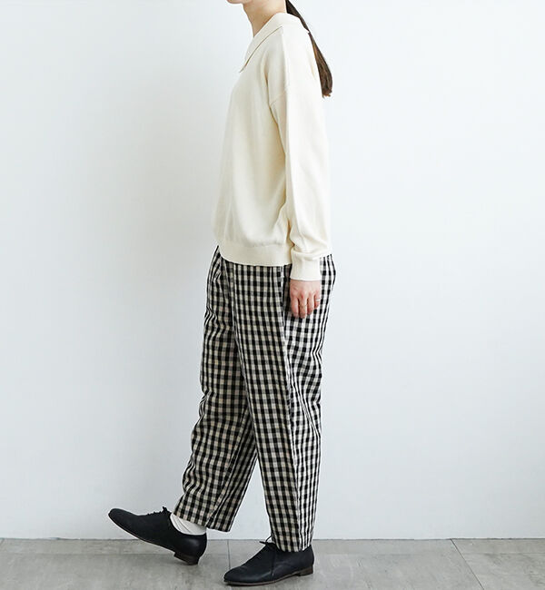 休日と詩「休日のやさしい襟のニット」|ニット・セーター|