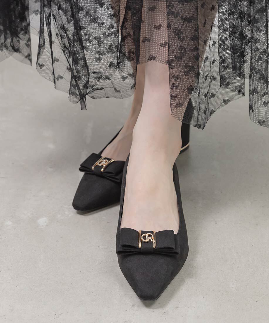  「2WAY ビジューモノグラムリボンパンプス」|パンプス|