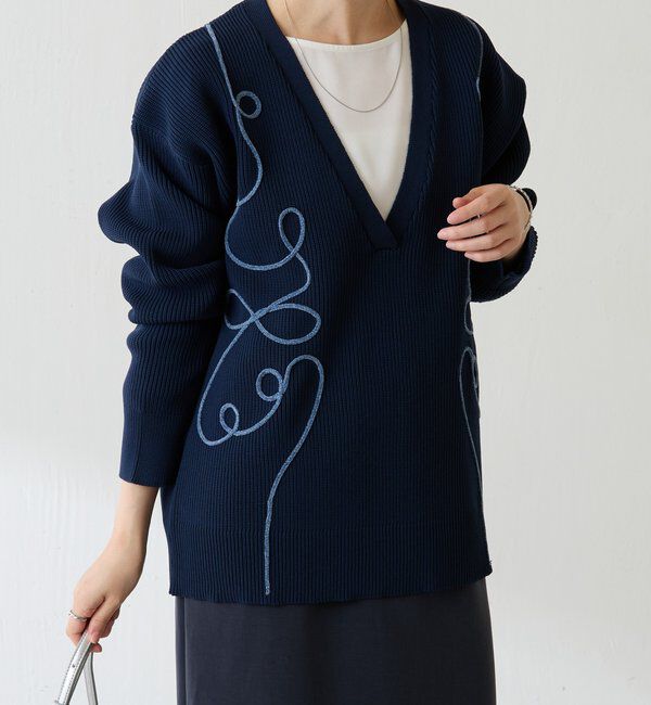  「コード刺繍深Vニット」|ニット・セーター|