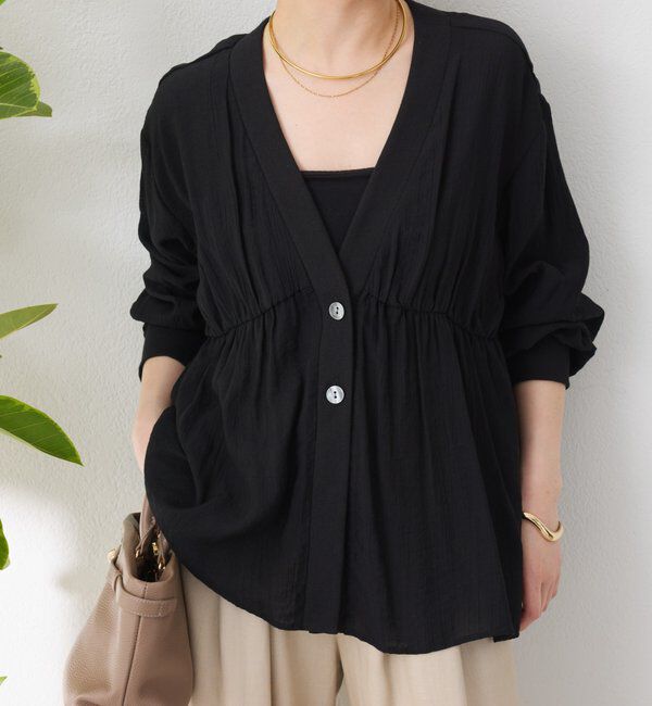  「《1枚で着映える》ギャザー切替シャツカーディガン」|シャツ・ブラウス|ブラック