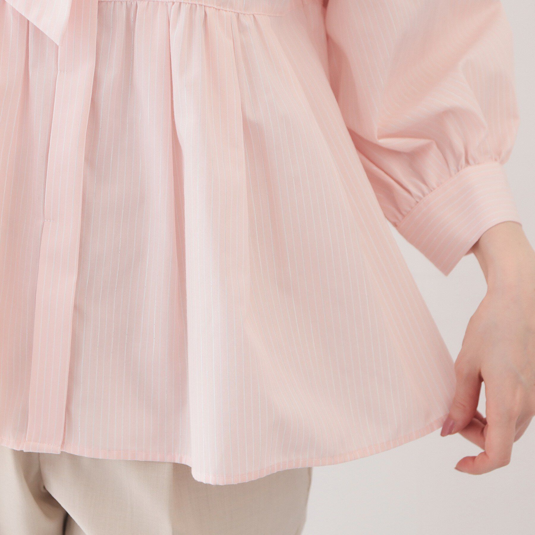 index「2WAYペプラムブラウス/ボウタイ取り外し可【洗濯機OK/イージーアイロン/防シワ】《XS～LL/8」|シャツ・ブラウス|