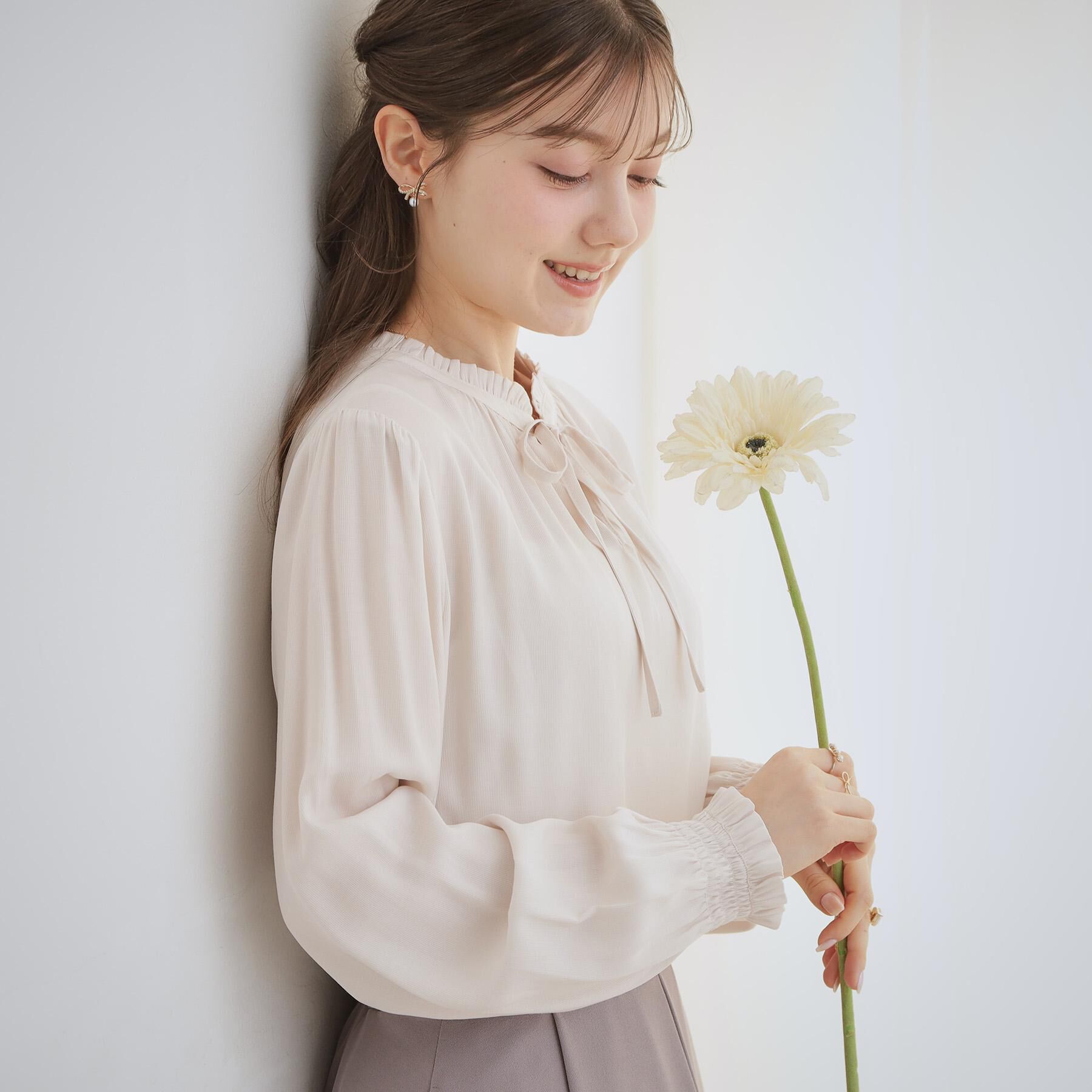 Couture broach「【前後2WAY・洗える】RTピケ リボン ブラウス」|シャツ・ブラウス|