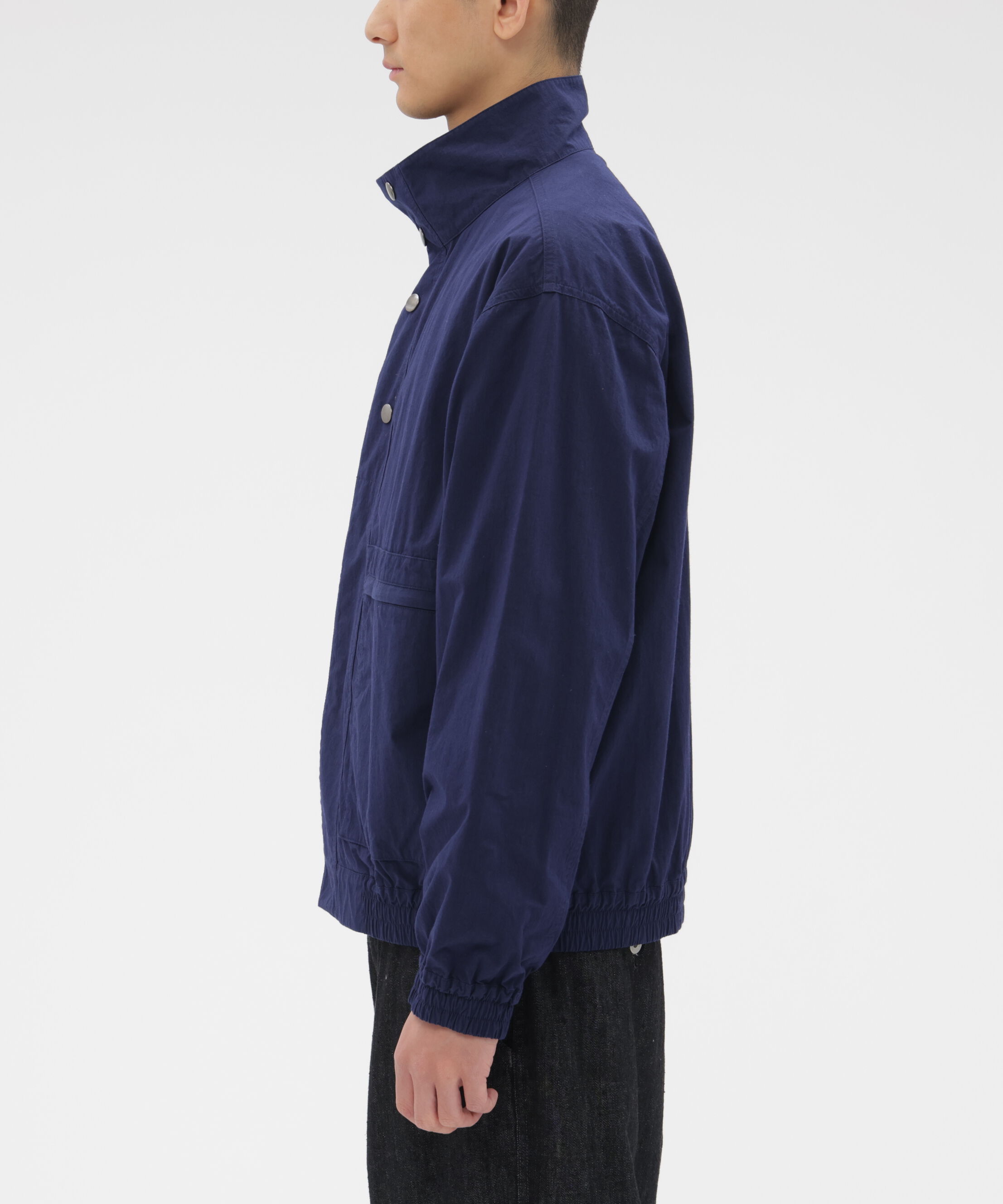 MHL.「COTTON NYLON PLAINWEAVE BLOUSON」|ブルゾン・スタジャン|