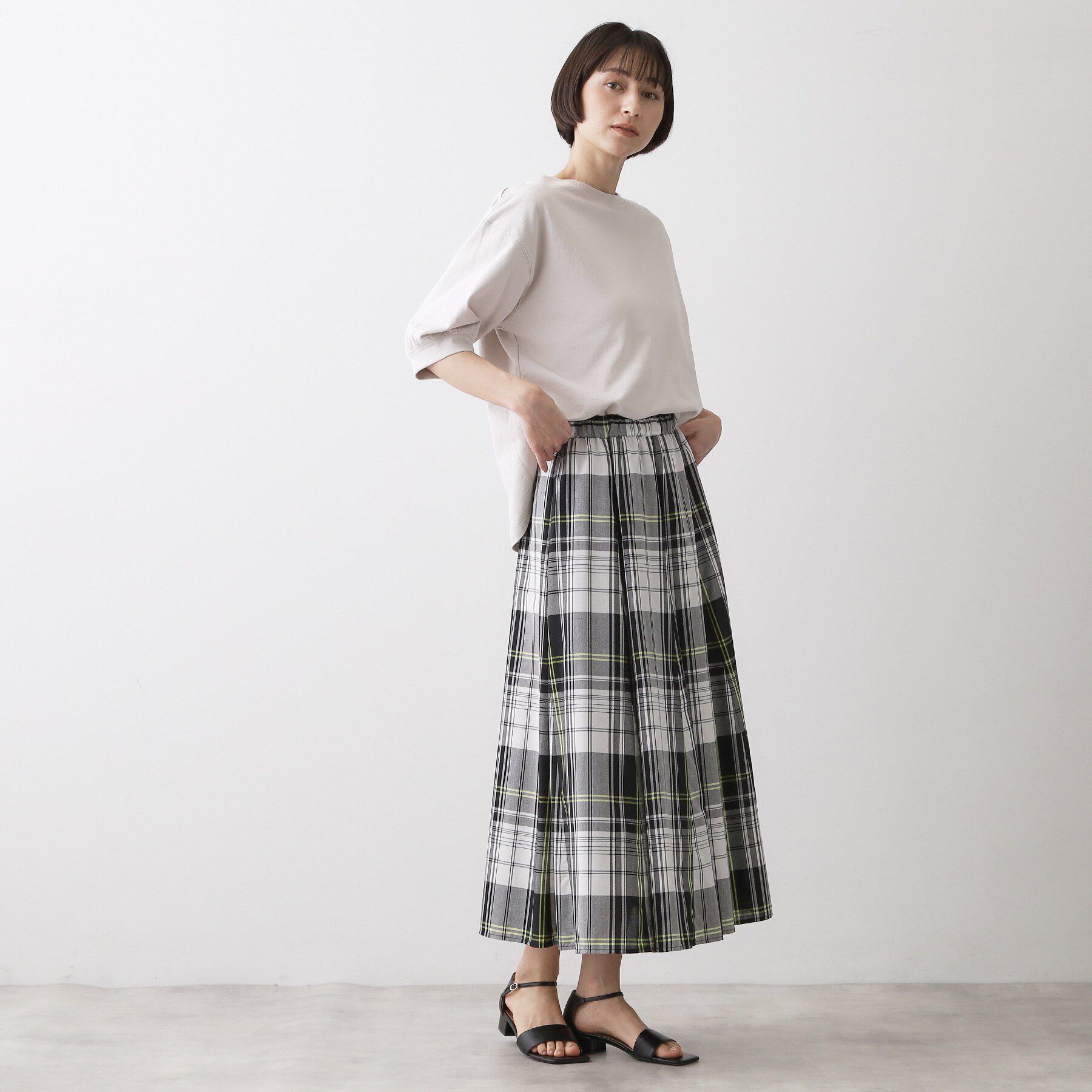 Dessin「【ウエストゴム/洗える】映えチェック柄スカート」|スカート|