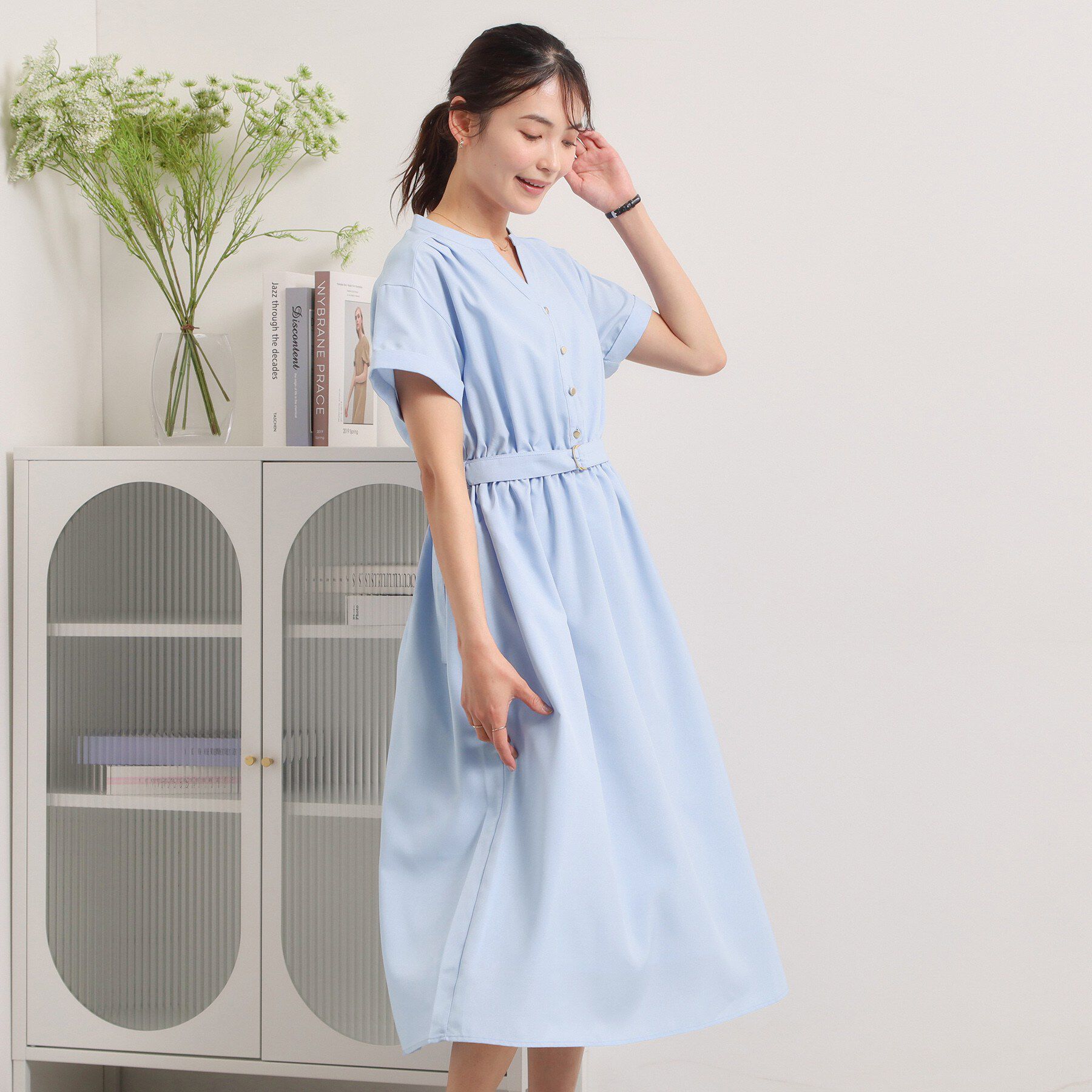ITS&rsquo;DEMO「【UVケア／洗濯機OK／イージーケア】麻調合繊ブラウジングワンピース」|ワンピース|サックスブルー(09