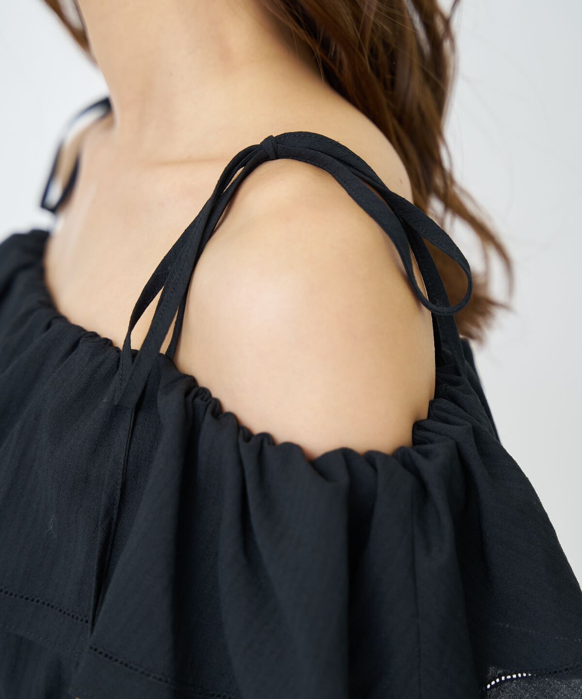 アンドクチュール「オフショルフリルブラウス」|シャツ・ブラウス|