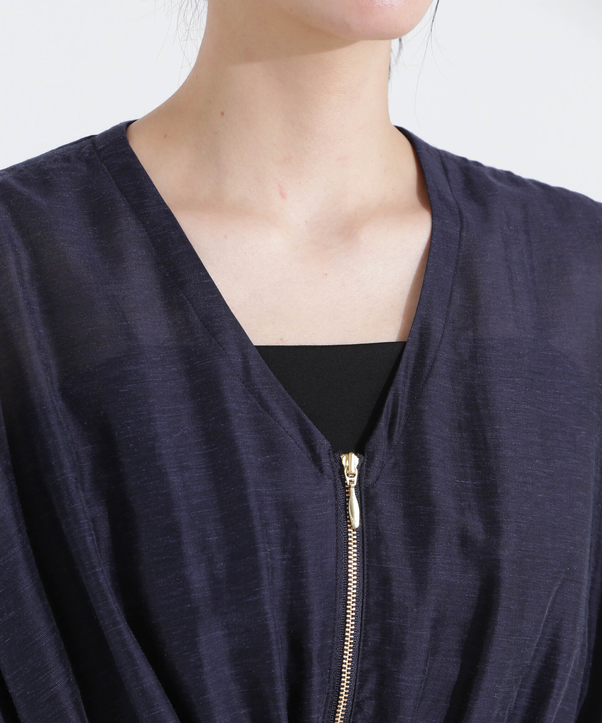 nano･universe「リネン混シアーギャザージップブラウス」|シャツ・ブラウス|