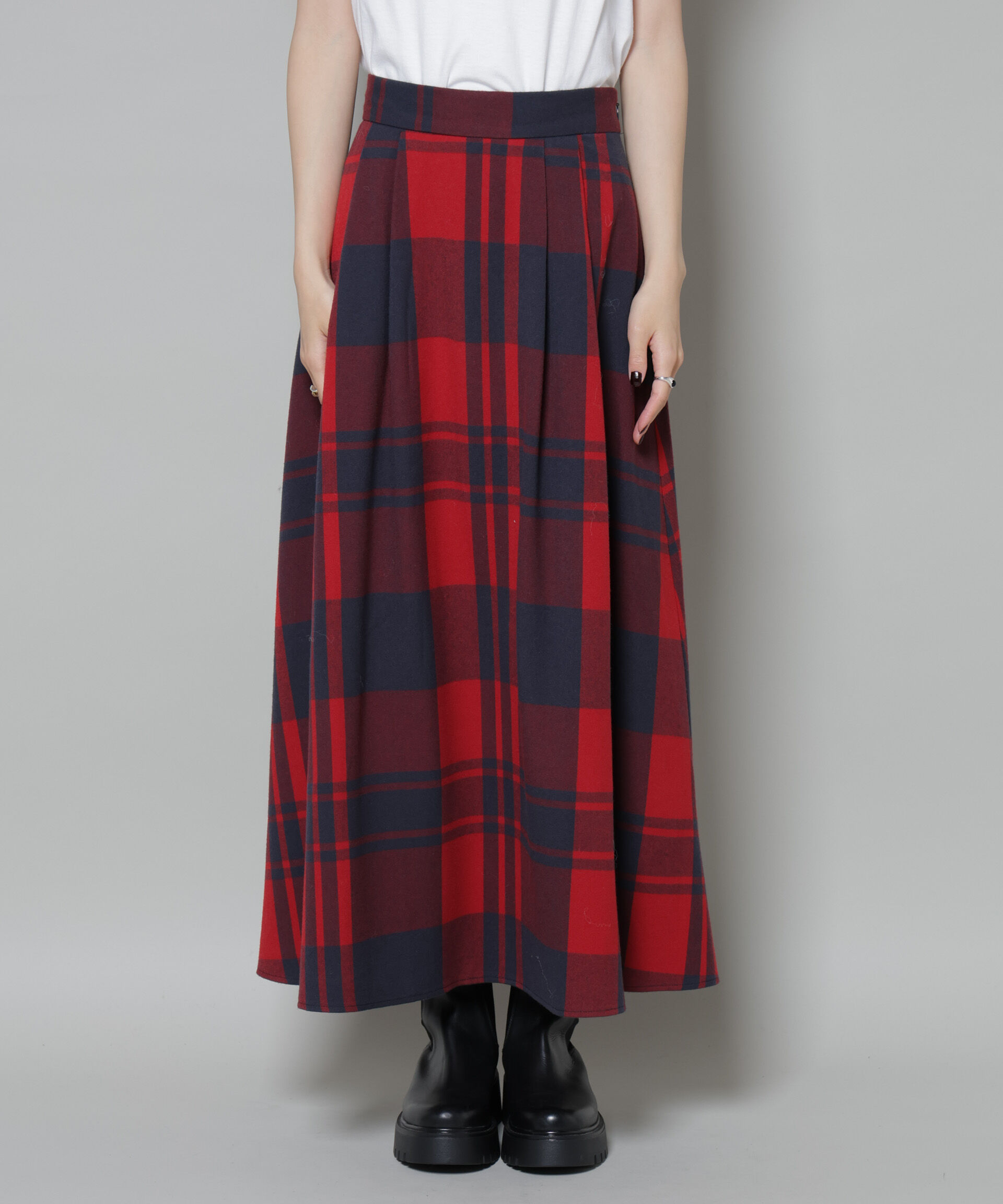 nano･universe「起毛チェックタックフレアスカート」|スカート|